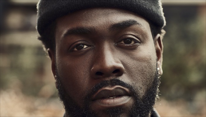 Jake Isaac veröffentlicht das Album Honesty